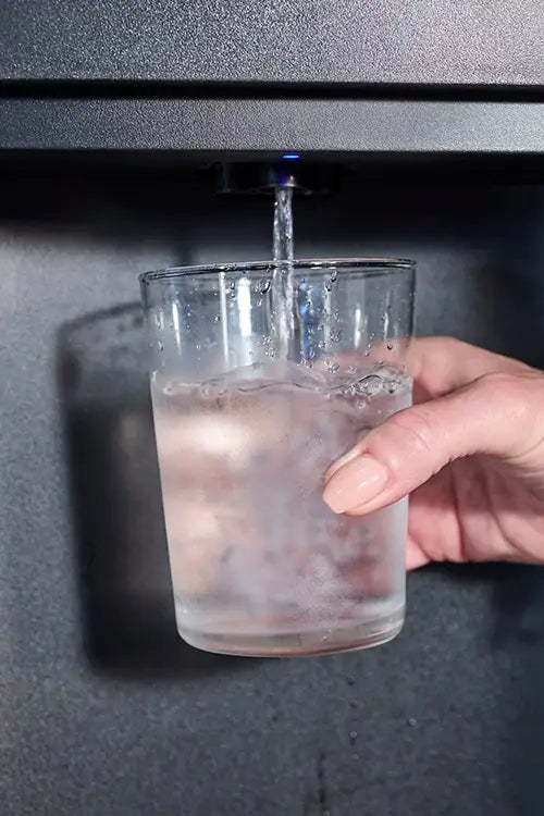 Artesian Bottleless Water